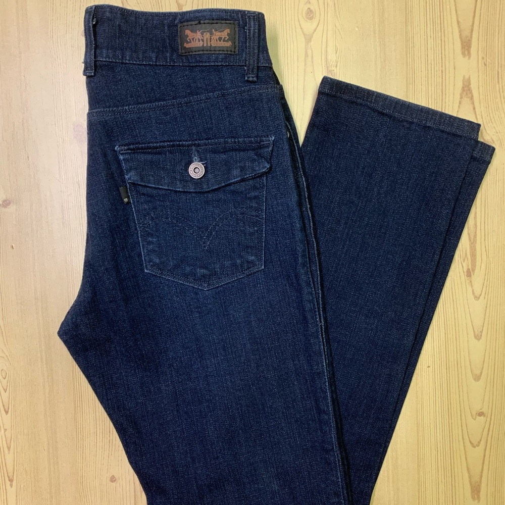 NWOT Levi’s Mid Rise Skinny Jeans